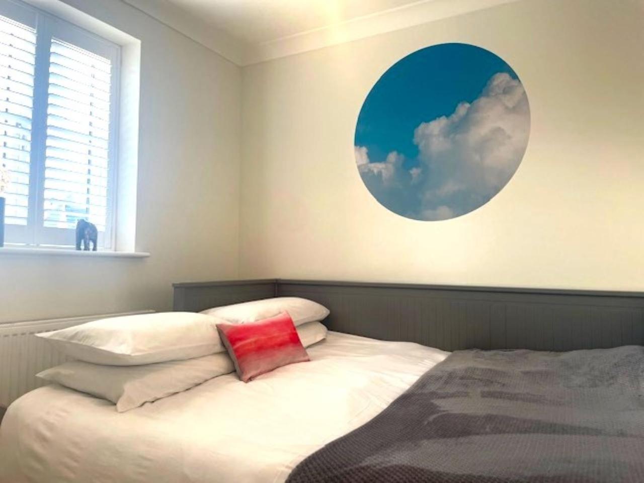 Modern Town House In Cotswolds - 3 Double Bedrooms 威特尼 外观 照片